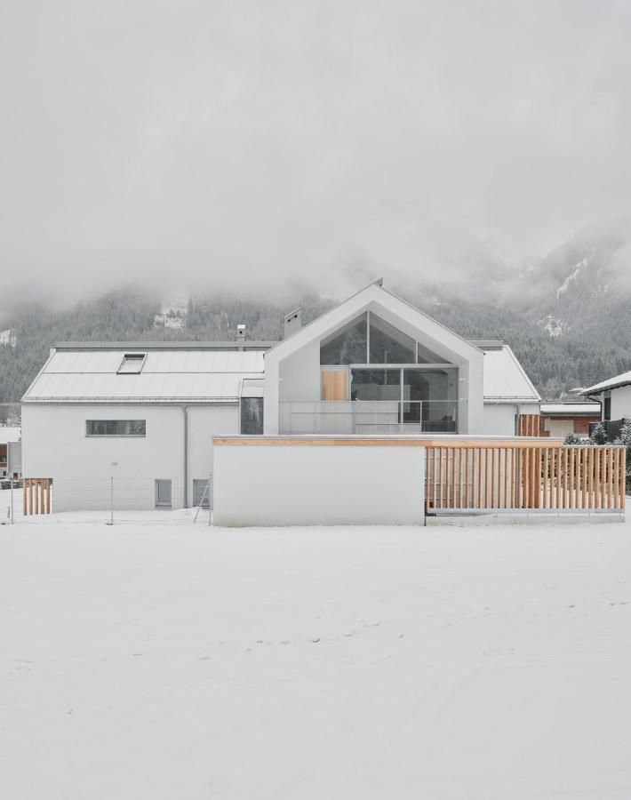 Urban Mountain Chalet With Lake View Maurach  Exterior photo